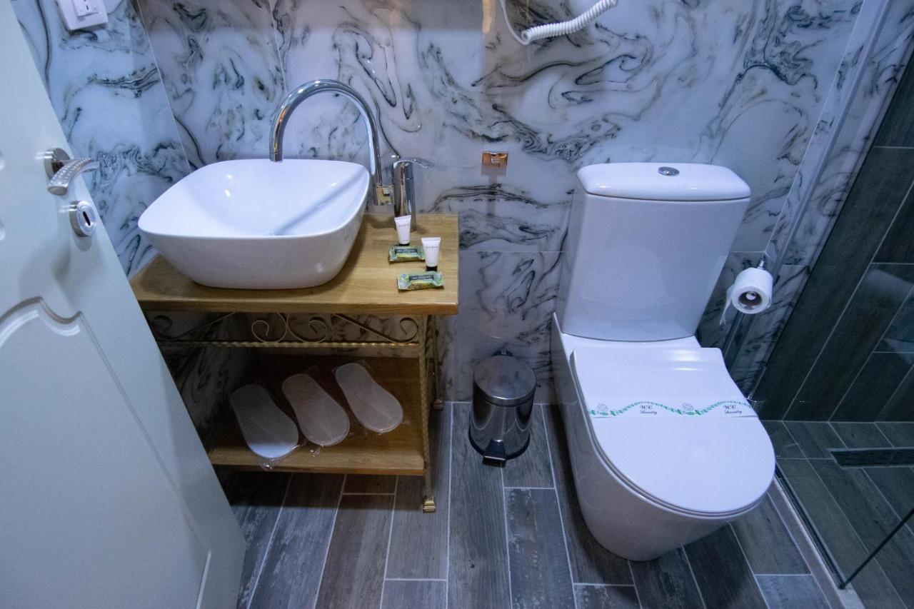 Te Kalaja Rooms Gjirokaster Ngoại thất bức ảnh